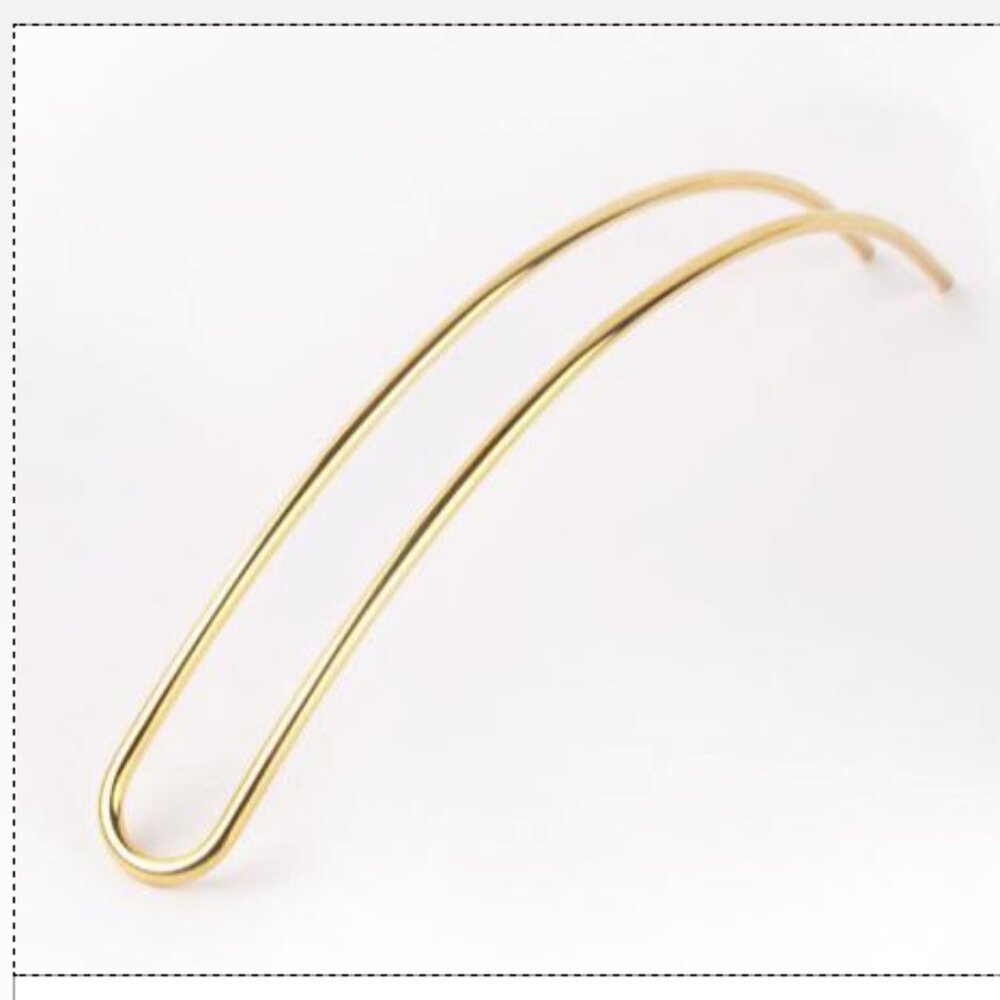 Odile Gilbert 17 cm Gold Pin